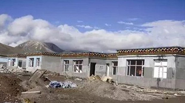 འབྲོག་པ་གྲོང་གྲོང་བརྡལ་ཅན་དུ་བསྒྱུར་བའི་ལས་གཞི། འབྲོག་པ་གྲོང་གྲོང་བརྡལ་ཅན་དུ་བསྒྱུར་བའི་ལས་གཞི།