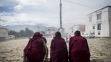 བོད་ནང་གི་བོད་མི་ཕྱི་རྒྱལ་དུ་འགྲོ་རྒྱུར་དམ་དྲག