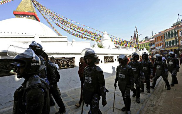 བལ་ཡུལ་དུ་འཛིན་བཟུང་བྱས་པའི་བོད་མི་བཞིའི་གནས་སྟངས།