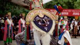 ལྷ་སའི་ནང་ཞོ་སྟོན་སྲུང་བརྩི་ཞུ་བཞིན་པ།