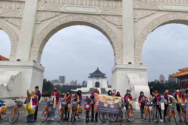 ཐེ་ཝན་ནང་བོད་རང་དབང་ཆེད་ཀྱི་རྐང་འཁོར་སྐོར་བསྐྱོད་མཇུག་སྒྲིལ།