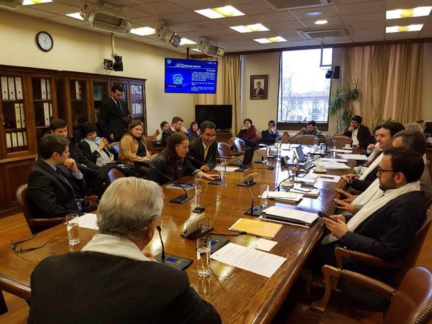 ཅི་ལི་ཡུལ་གྱི་གྲོས་ཚོགས་ཕྱི་འབྲེལ་ལས་དོན་ཚོགས་ཆུང་ནང་བོད་དོན་སྙན་གསེང༌། ཅི་ལི་ཡུལ་གྱི་གྲོས་ཚོགས་ཕྱི་འབྲེལ་ལས་དོན་ཚོགས་ཆུང་ནང་བོད་དོན་སྙན་གསེང༌།