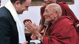 སཔེན་ཁྲིམས་ཁང་ལ་གནོན་ཤུགས།