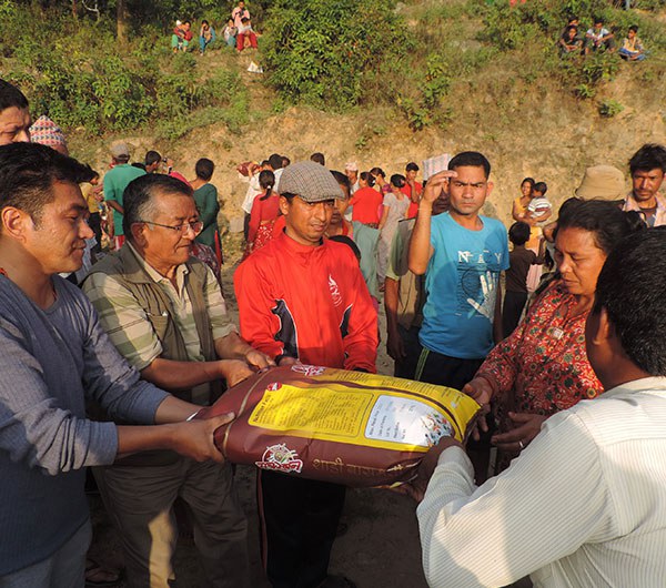 བལ་ཡུལ་སྤོག་ར་ཁུལ་གྱི་བོད་མིའི་གནས་སྟངས། བལ་ཡུལ་སྤོག་ར་ཁུལ་གྱི་བོད་མིའི་གནས་སྟངས།