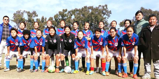བོད་ཀྱི་བུད་མེད་རྐང་རྩེད་སྤོ་ལོའི་རུ་ཁག་འཛམ་གླིང་རྐང་རྩེད་སྤོ་ལོའི་འགྲན་བསྡུར་ནང་ཞུགས་འཆར། བོད་ཀྱི་བུད་མེད་རྐང་རྩེད་སྤོ་ལོའི་རུ་ཁག་འཛམ་གླིང་རྐང་རྩེད་སྤོ་ལོའི་འགྲན་བསྡུར་ནང་ཞུགས་འཆར།