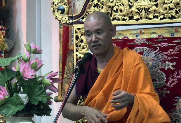 རྒྱལ་སྤྱིའི་ནང་པའི་ལྷན་ཚོགས་ཀྱི་བགྲོ་གླེང་ཚོགས་འདུ།