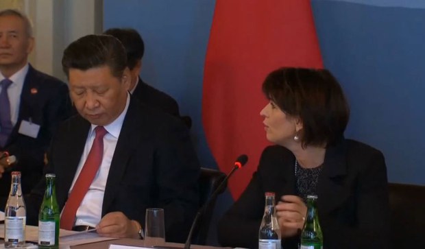 རྒྱ་ནག་སྲིད་འཛིན་དང་རྒྱལ་སྤྱིའི་དཔལ་འབྱོར་གླེང་སྟེགས། རྒྱ་ནག་སྲིད་འཛིན་དང་རྒྱལ་སྤྱིའི་དཔལ་འབྱོར་གླེང་སྟེགས།