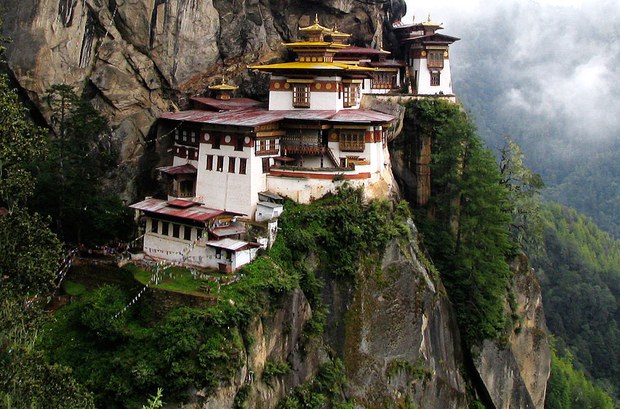འབྲུག་ནང་ཡོད་པའི་ནང་པའི་གནས།