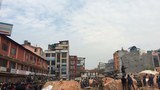 བལ་ཡུལ་ནང་དུ་བོད་མི་ཚོས་རོགས་སྐྱོར་ལས་དོན་སྤེལ་བཞིན་པ།